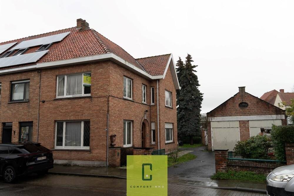 Huis te koop in Sint-Andries 8200 399000.00€ 3 slaapkamers m² - Zoekertje 378322