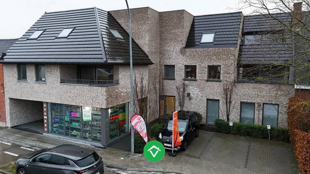 Handelszaak te  koop in Izegem 8870 160000.00€  slaapkamers 47.00m² - Zoekertje 378924