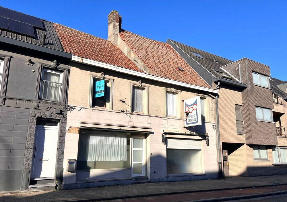 Huis te  koop in Sint-Eloois-Vijve 8793 249000.00€ 4 slaapkamers 200.00m² - Zoekertje 379354