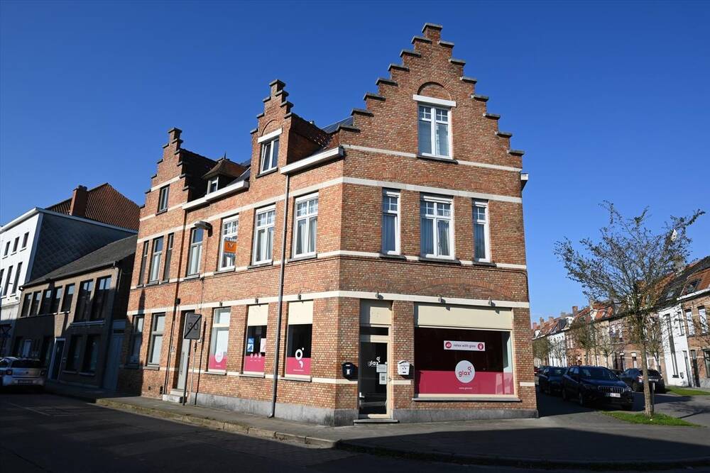 Handelszaak te koop in Brugge 8000 349000.00€ 2 slaapkamers 316.00m² - Zoekertje 379478