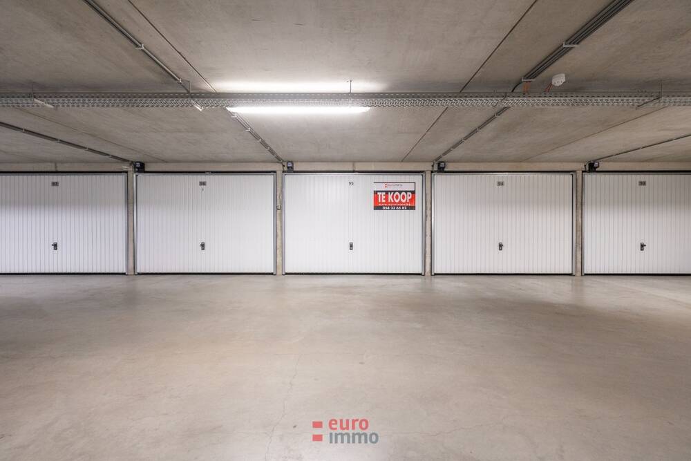 Parking & garage te koop in Nieuwpoort 8620 65000.00€ slaapkamers m² - Zoekertje 379437