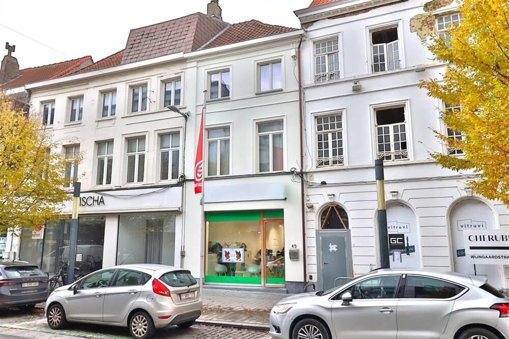 Handelszaak te koop in Kortrijk 8500 395000.00€ slaapkamers 237.00m² - Zoekertje 381854