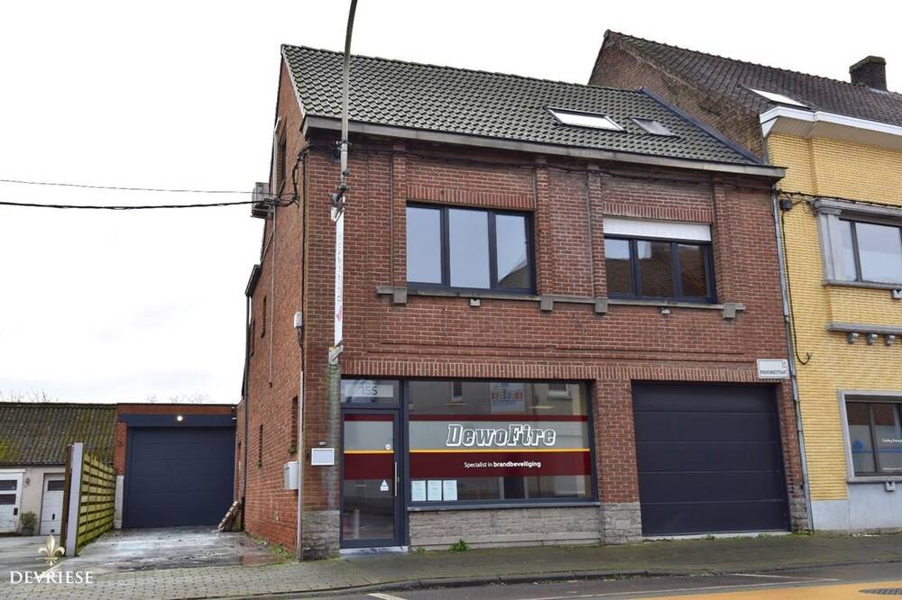 Huis te koop in Marke 8510 435000.00€ 4 slaapkamers 460.00m² - Zoekertje 380918