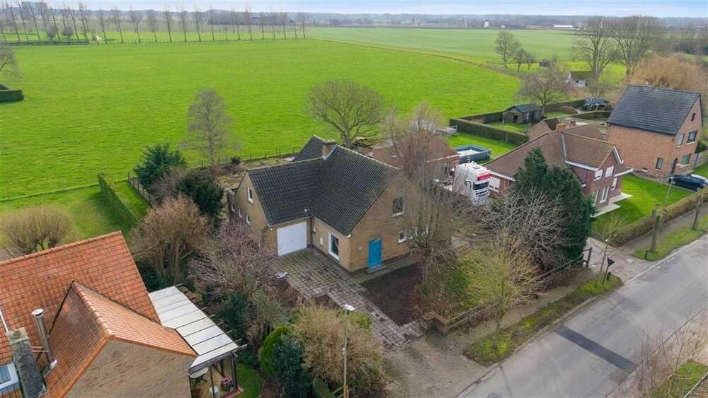 Huis te  koop in Meetkerke 8377 430000.00€ 4 slaapkamers 219.00m² - Zoekertje 384253