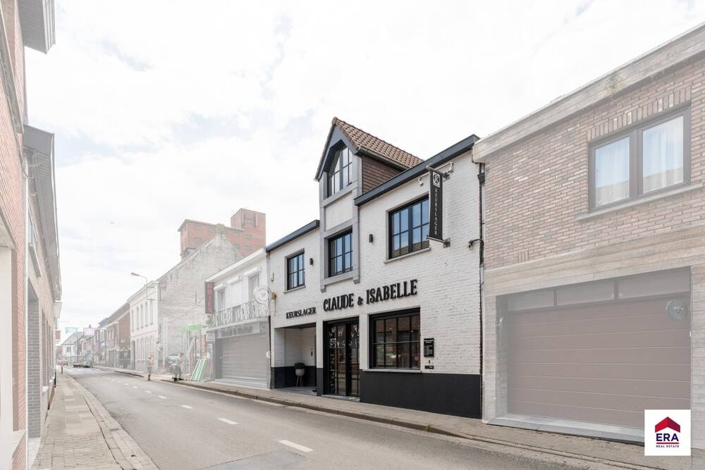 Handelszaak te  koop in Aarsele 8700 659000.00€ 5 slaapkamers 530.00m² - Zoekertje 385871