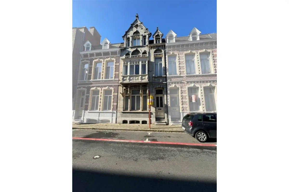 Herenhuis te  koop in Roeselare 8800 379000.00€ 3 slaapkamers 152.00m² - Zoekertje 388388