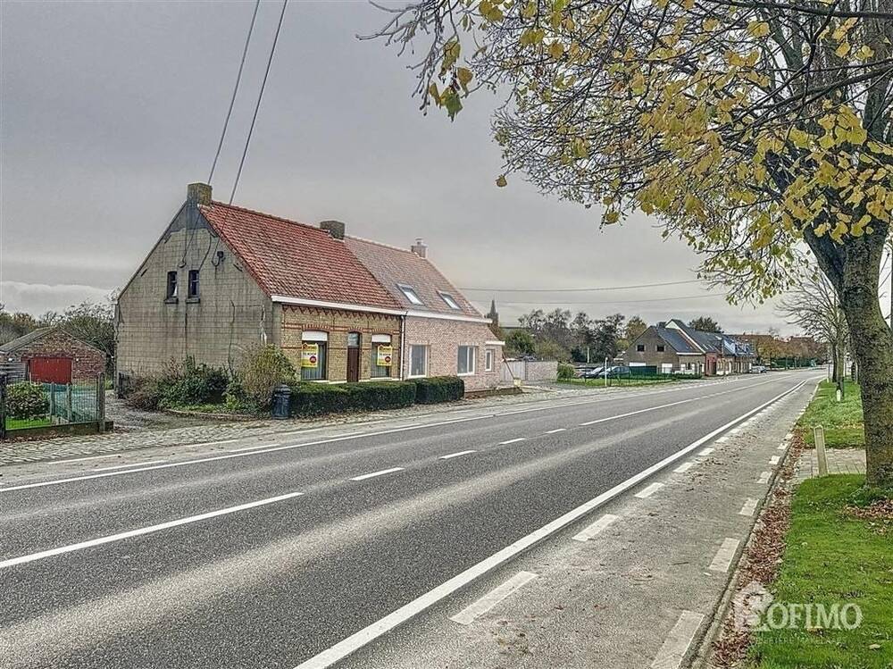 Bouwgrond te  koop in Westrozebeke 8840 169000.00€ 2 slaapkamers m² - Zoekertje 387960