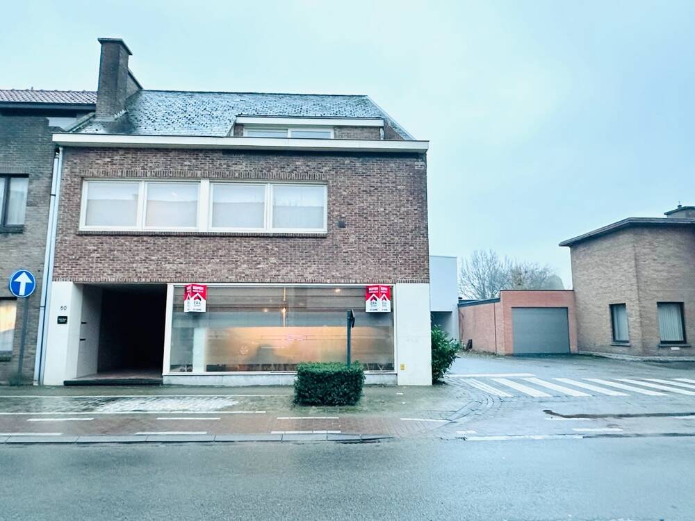 Handelszaak te koop in Geluwe 8940 185000.00€ 2 slaapkamers 150.00m² - Zoekertje 388308