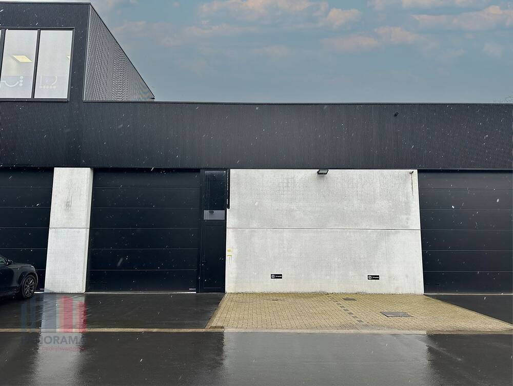 Handelszaak te huur in Kortrijk 8500 1075.00€ slaapkamers 221.00m² - Zoekertje 389475