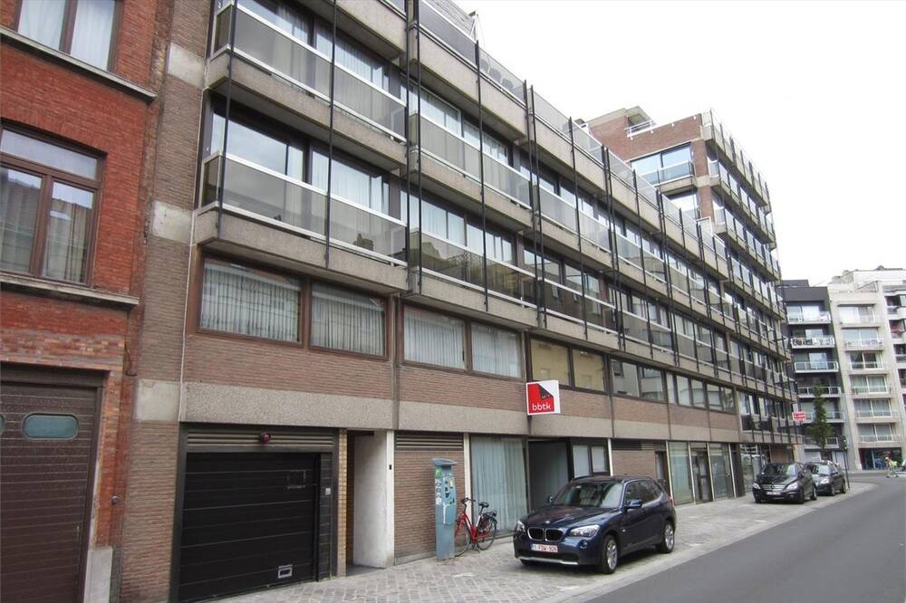 Parking & garage te koop in Oostende 8400 19500.00€ slaapkamers m² - Zoekertje 389542