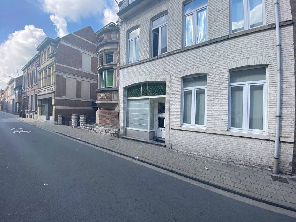 Triplex te  koop in Izegem 8870 495000.00€ 3 slaapkamers m² - Zoekertje 389410