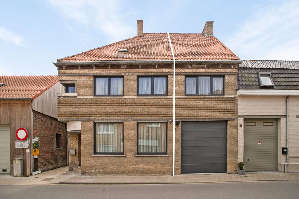 Huis te koop in Alveringem 8690 70000.00€ 6 slaapkamers 90.00m² - Zoekertje 390713