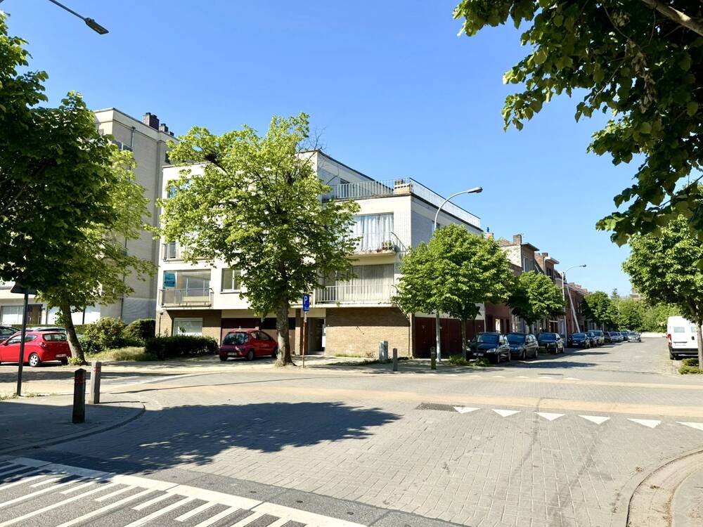 Appartementsgebouw te koop in Kortrijk 8500 950000.00€ 12 slaapkamers 1000.00m² - Zoekertje 392523