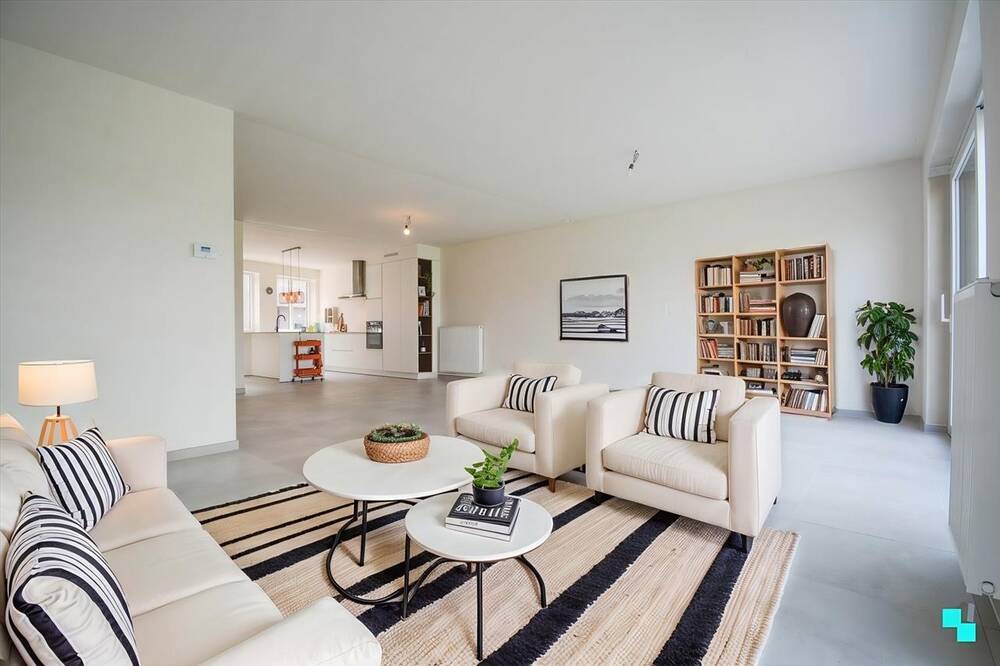Huis te koop in Aartrijke 8211 352000.00€ 3 slaapkamers 159.69m² - Zoekertje 393317