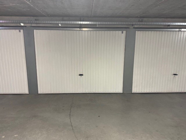 Parking & garage te huur in Knokke-Heist 8300 210.00€ slaapkamers m² - Zoekertje 393132
