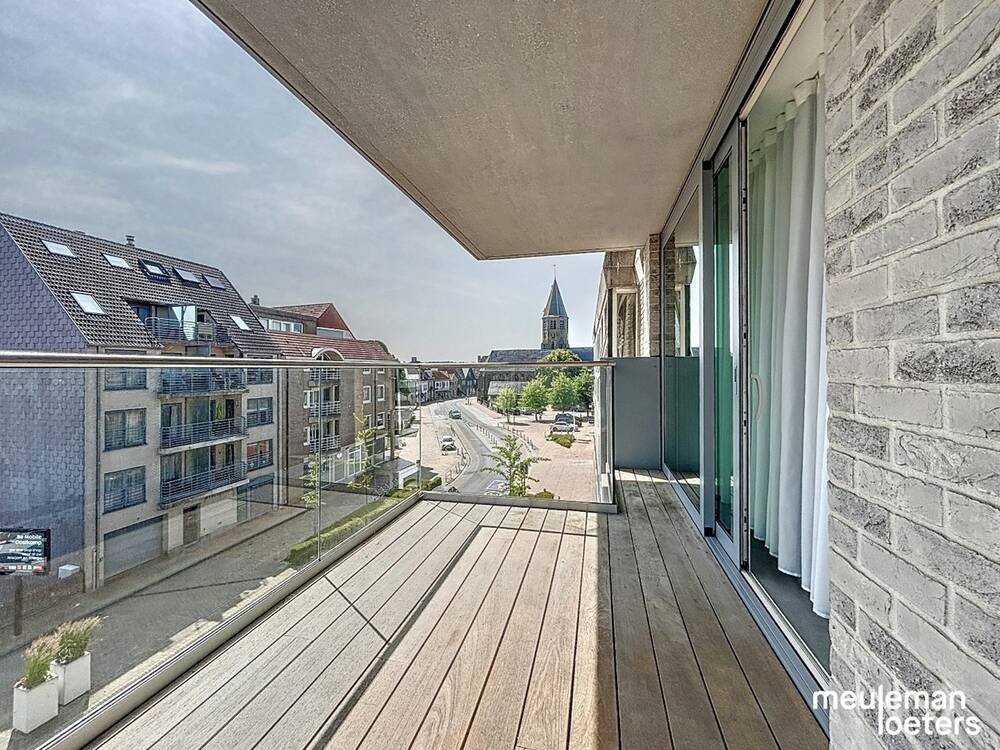 Appartement te  huur in Oostkamp 8020 895.00€ 2 slaapkamers 70.00m² - Zoekertje 394529