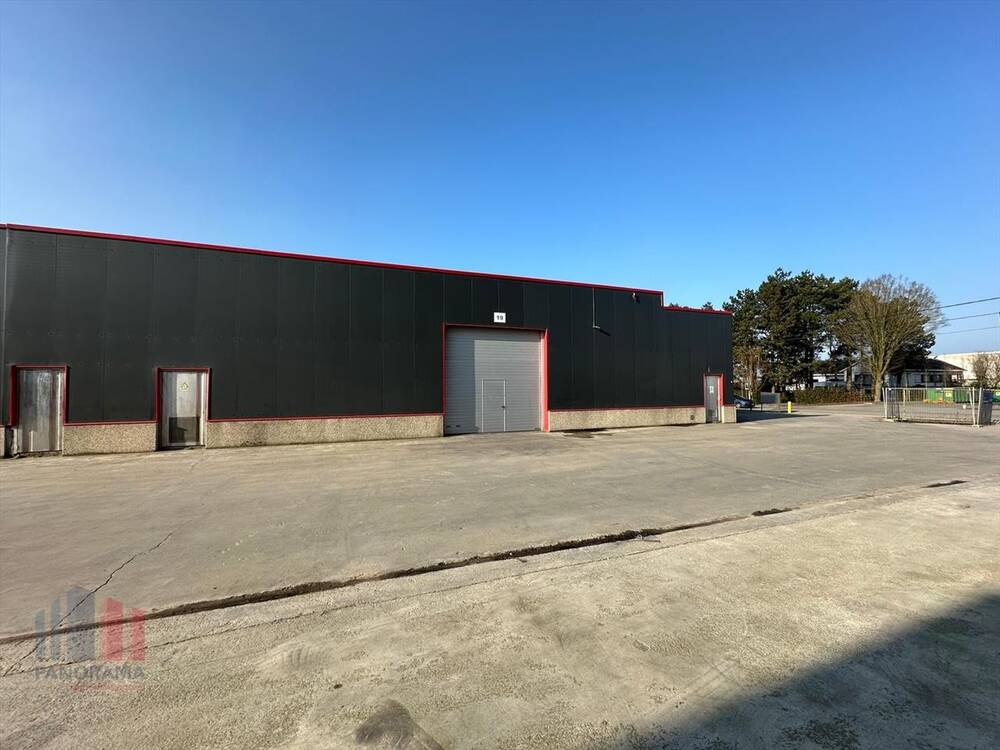 Handelszaak te huur in Vichte 8570 2975.00€ slaapkamers 1240.00m² - Zoekertje 395501
