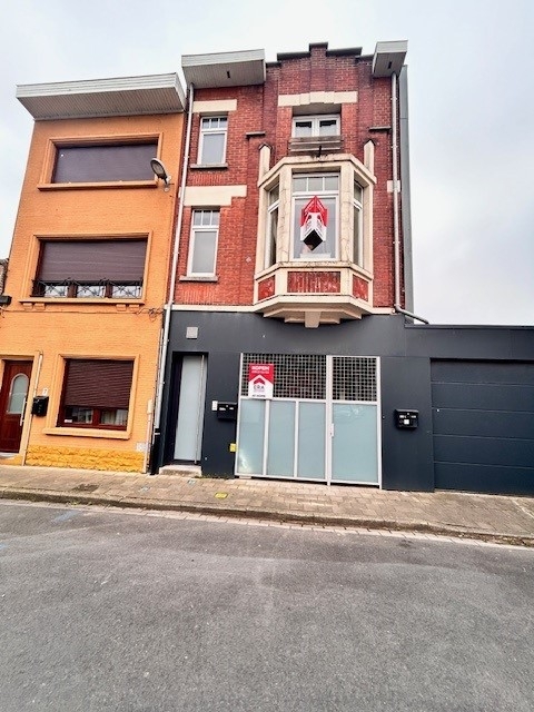 Appartement te koop in Menen 8930 127500.00€ 1 slaapkamers 63.00m² - Zoekertje 395804