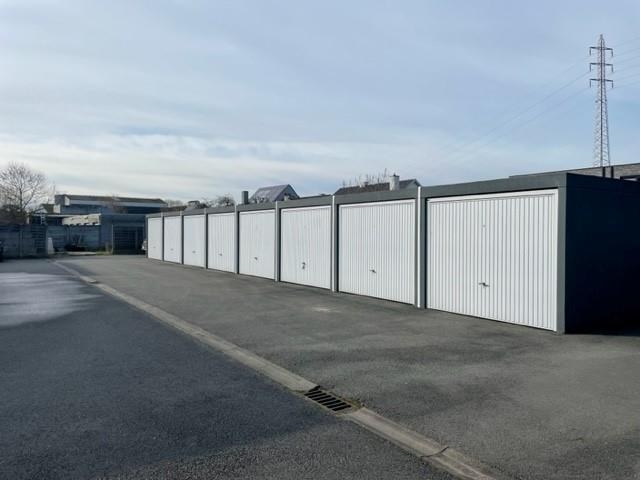 Parking & garage te  koop in Wielsbeke 8710 25000.00€  slaapkamers m² - Zoekertje 401258