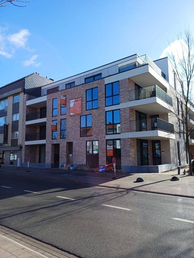 Appartement te  huur in Harelbeke 8530 850.00€ 2 slaapkamers m² - Zoekertje 400370
