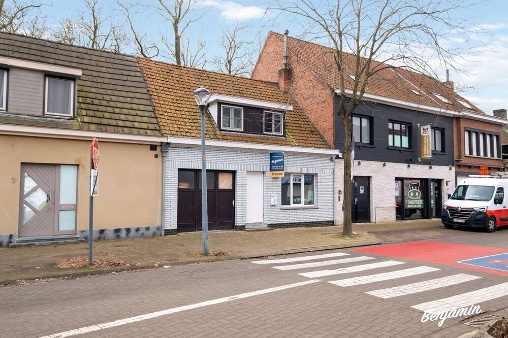 Huis te koop in Harelbeke 8530 185000.00€ 2 slaapkamers 120.00m² - Zoekertje 401006