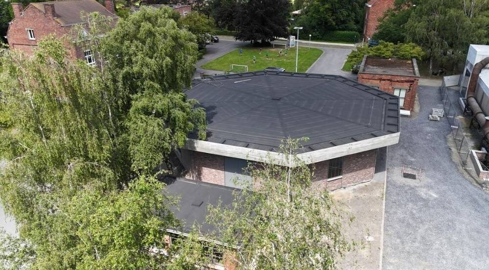Handelszaak te koop in Zwevegem 8550 400000.00€ 0 slaapkamers m² - Zoekertje 400904
