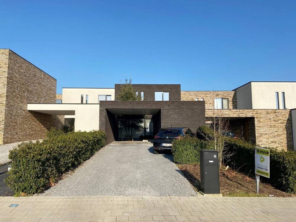 Huis te  huur in Pittem 8740 1050.00€ 3 slaapkamers 154.00m² - Zoekertje 401752