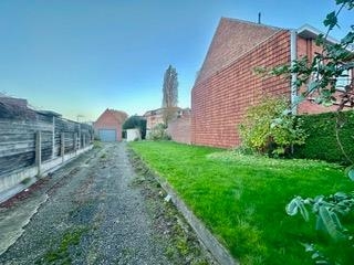Grond te koop in Harelbeke 8530 140000.00€ slaapkamers m² - Zoekertje 402929