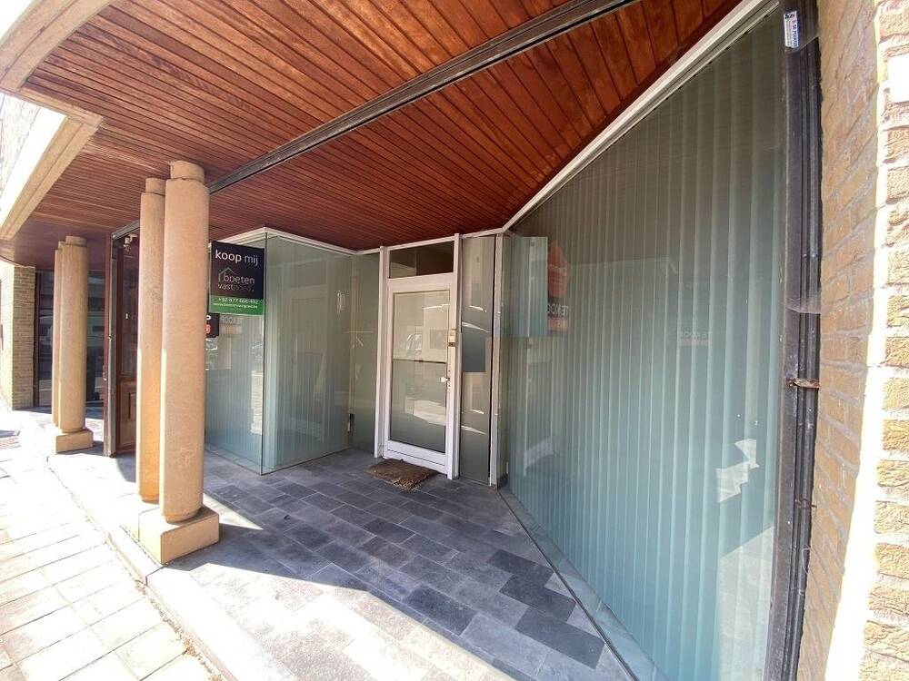 Handelszaak te koop in Veurne 8630 145000.00€ slaapkamers m² - Zoekertje 406678