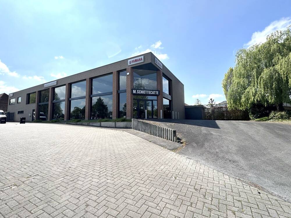 Huis te  koop in Anzegem 8570 1050000.00€ 2 slaapkamers 1600.00m² - Zoekertje 407603