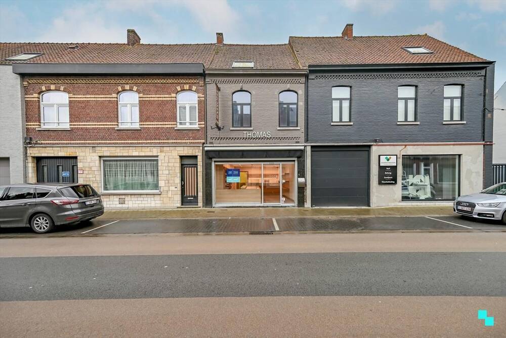 Handelszaak te  huur in Izegem 8870 795.00€  slaapkamers 82.00m² - Zoekertje 409563