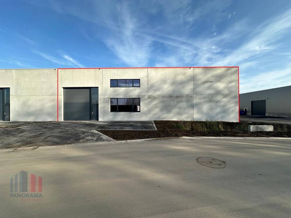 Handelszaak te koop in Vichte 8570 587174.00€ slaapkamers 430.00m² - Zoekertje 410789