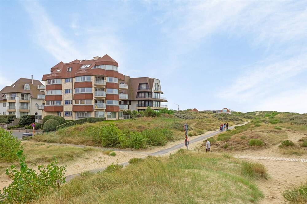 Appartement te  koop in Oostduinkerke 8670 1675000.00€ 3 slaapkamers 163.00m² - Zoekertje 412089