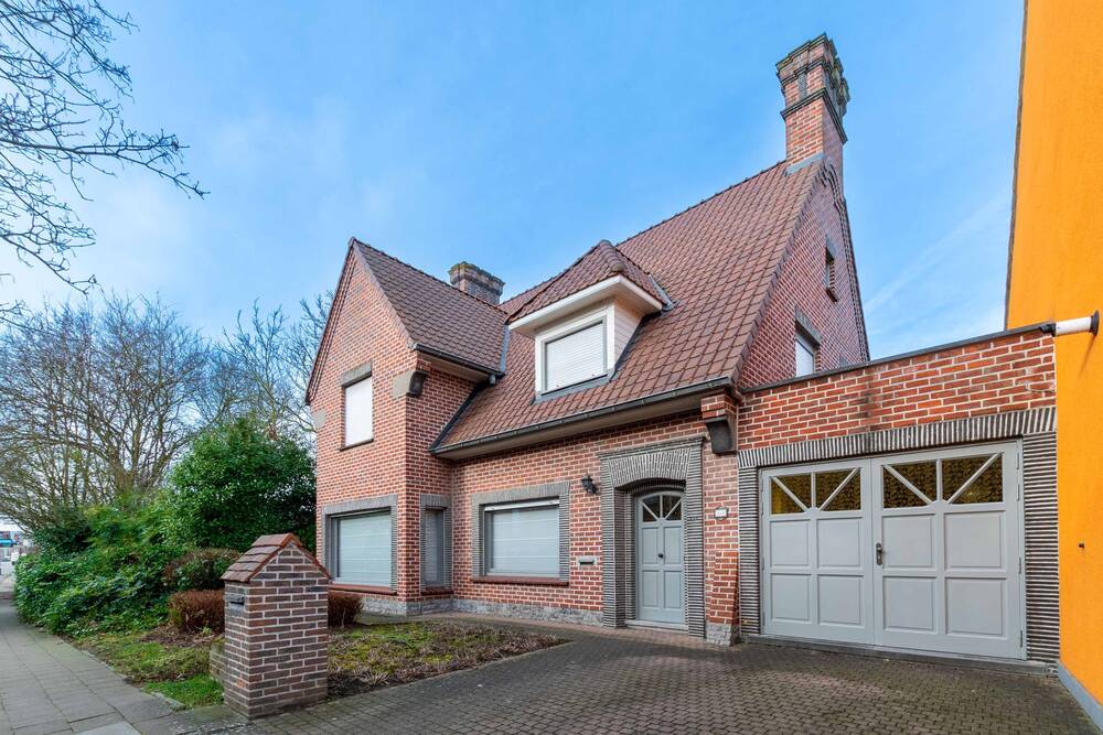 Huis te koop in Gullegem 8560 695000.00€ 4 slaapkamers 294.00m² - Zoekertje 413984
