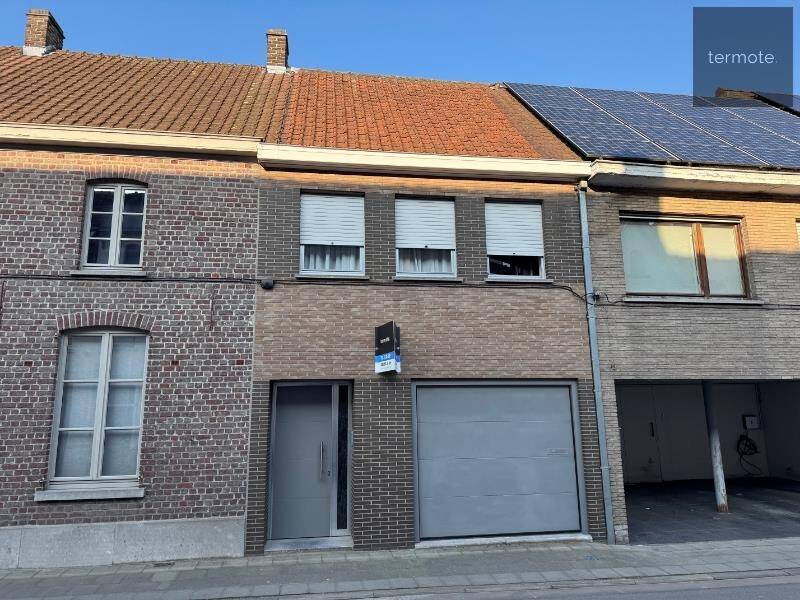 Huis te koop in Waregem 8790 260000.00€ 3 slaapkamers 169.00m² - Zoekertje 414696