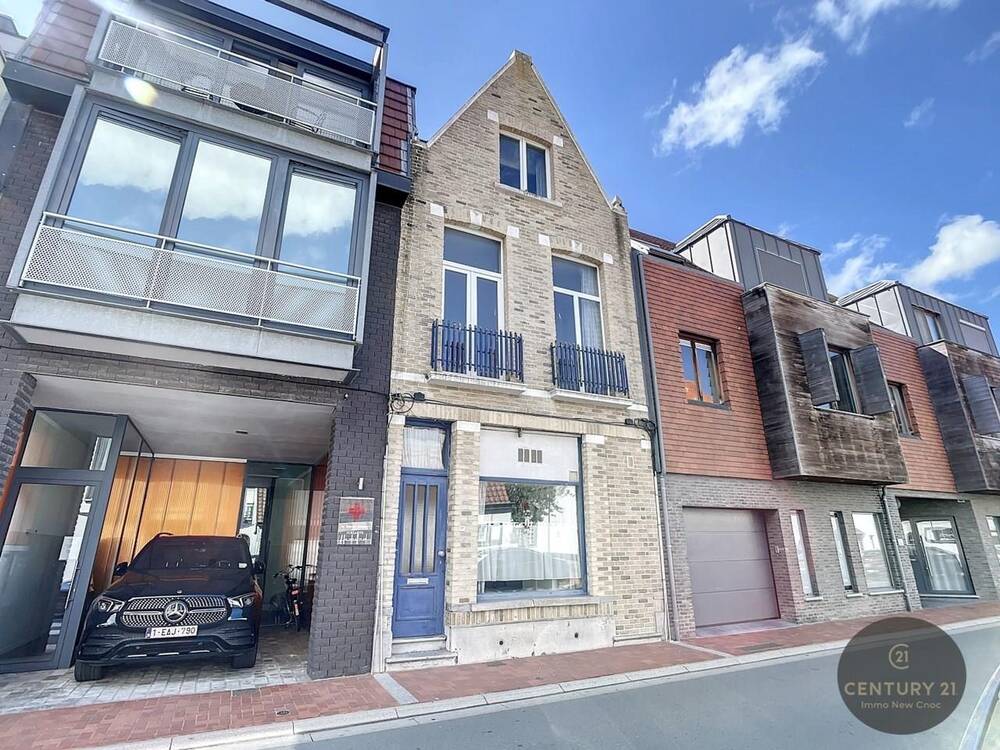 Huis te koop in Knokke-Heist 8300 695000.00€ 5 slaapkamers 181.00m² - Zoekertje 415169