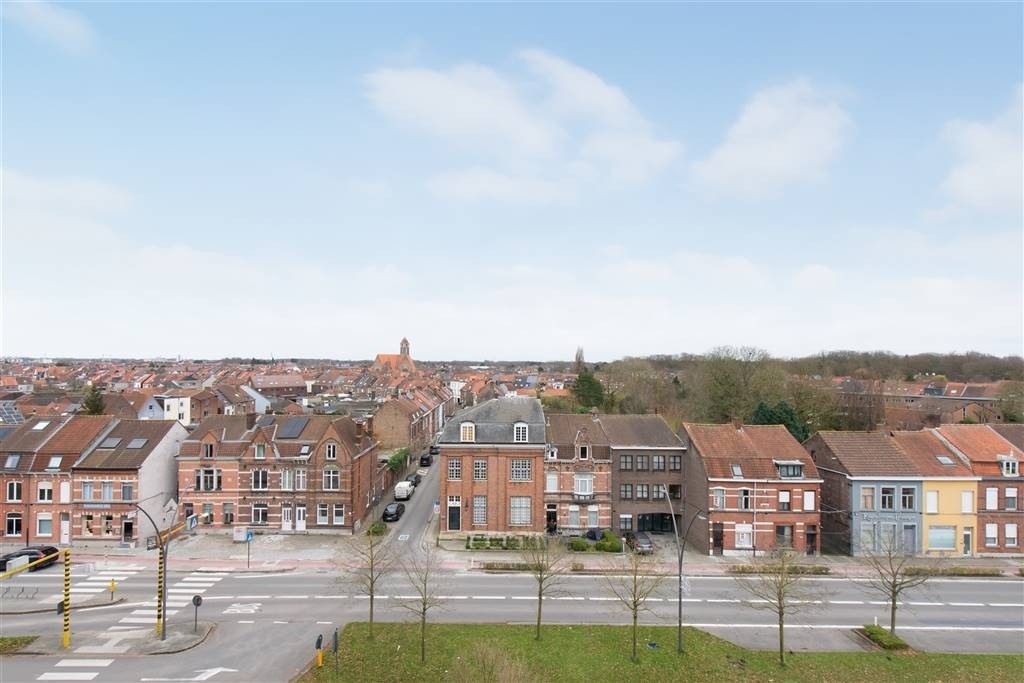 Appartement te  koop in Assebroek 8310 219000.00€ 2 slaapkamers 90.00m² - Zoekertje 417779