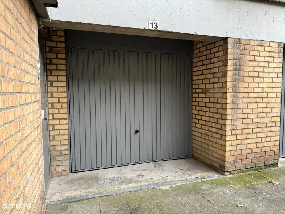 Parking & garage te  koop in Gullegem 8560 25000.00€  slaapkamers 16.00m² - Zoekertje 419345