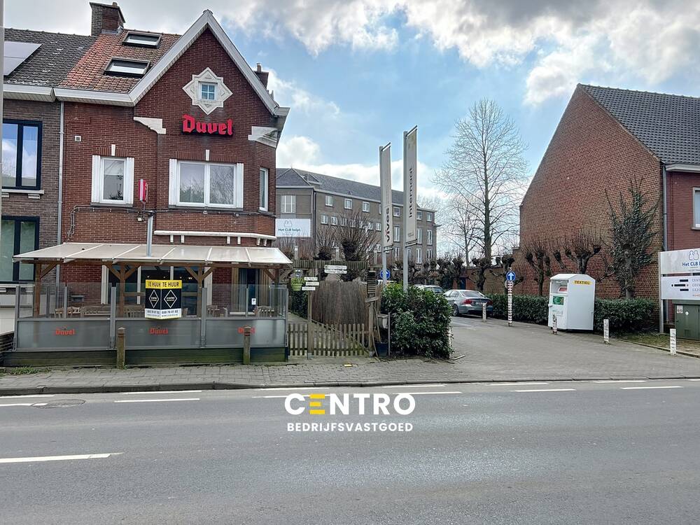 Handelszaak te  huur in Tielt 8700 0.00€  slaapkamers 380.00m² - Zoekertje 420299