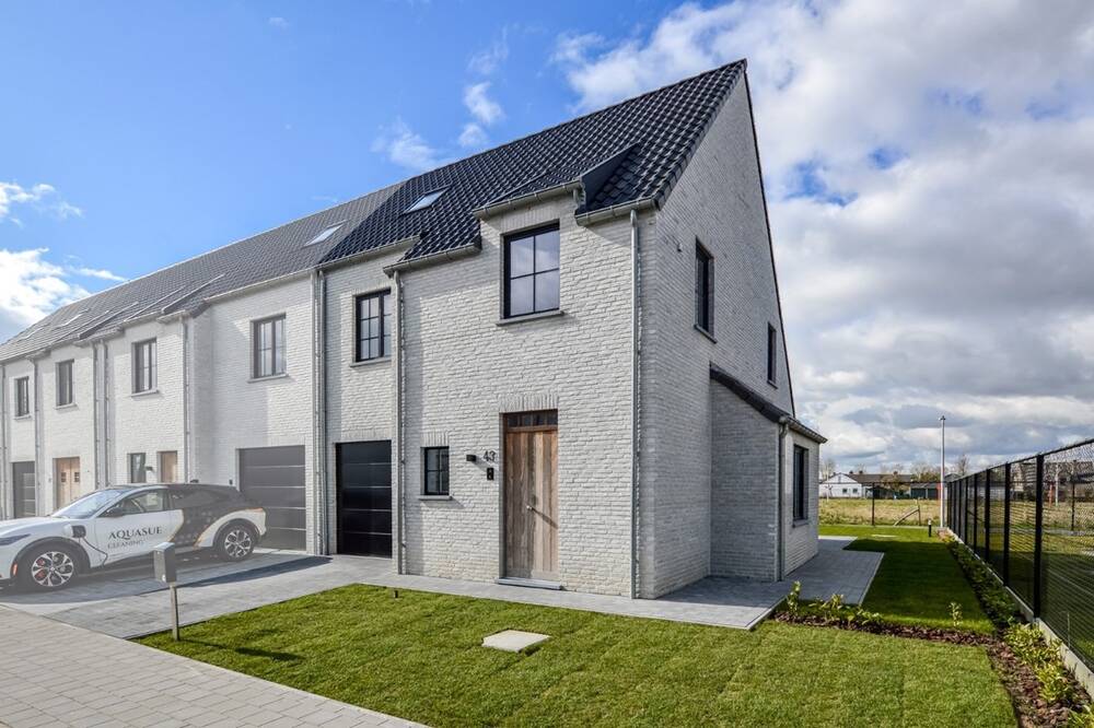 Huis te koop in Varsenare 8490 545000.00€ 4 slaapkamers 179.00m² - Zoekertje 420542