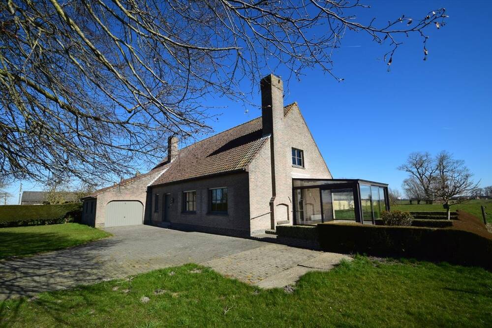 Huis te huur in Diksmuide 8600 850.00€ 3 slaapkamers 300.00m² - Zoekertje 421505