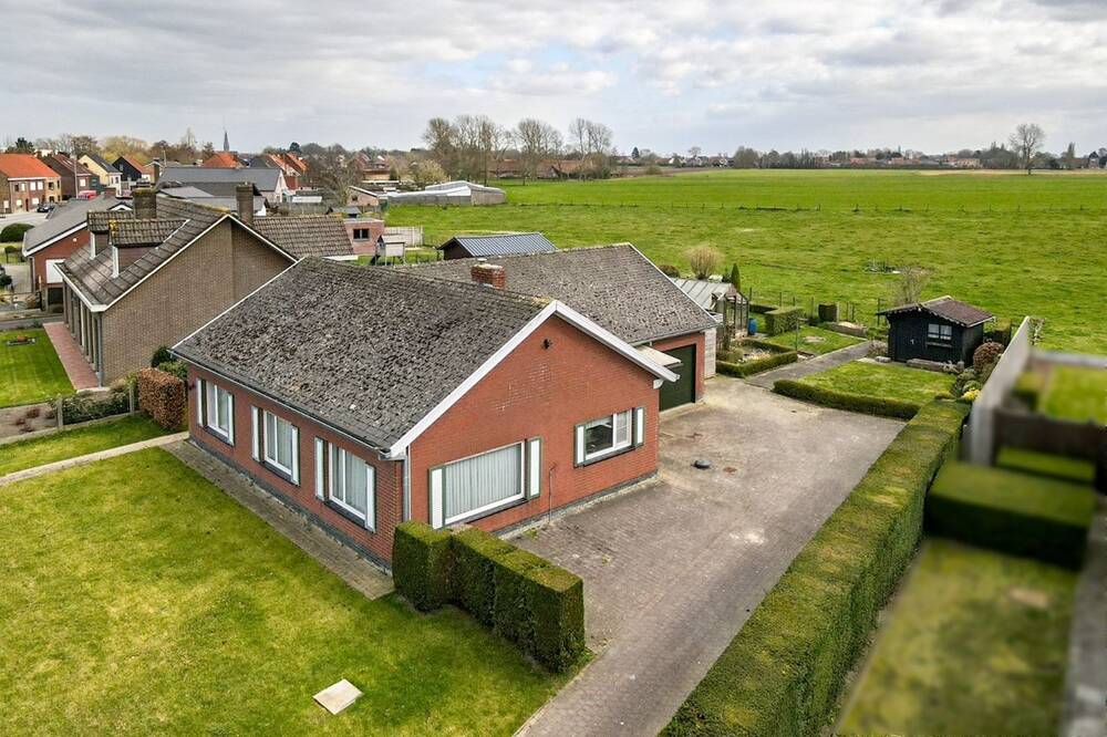 Bungalow te  koop in Koekelare 8680 299000.00€ 3 slaapkamers 151.00m² - Zoekertje 423611