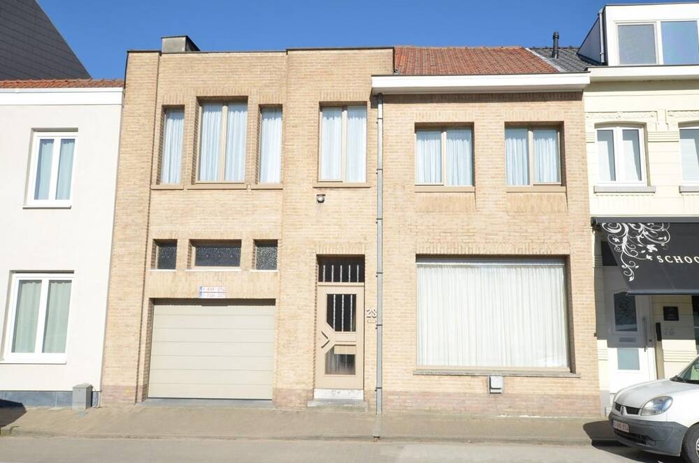 Huis te koop in Gistel 8470 315000.00€ 4 slaapkamers m² - Zoekertje 423523