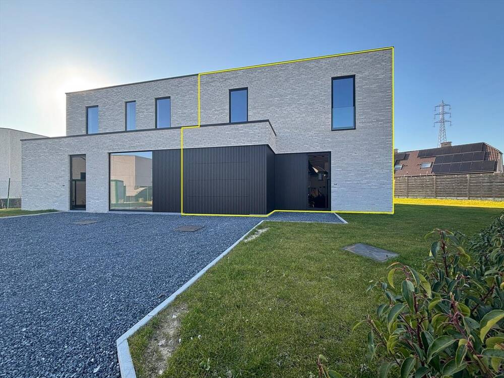 Huis te in Roeselare 8800 1300.00€ 3 slaapkamers 158.77m² - Zoekertje 422806