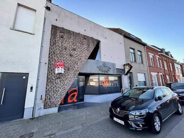 Handelszaak te koop in Menen 8930 180000.00€ 0 slaapkamers 220.00m² - Zoekertje 424398