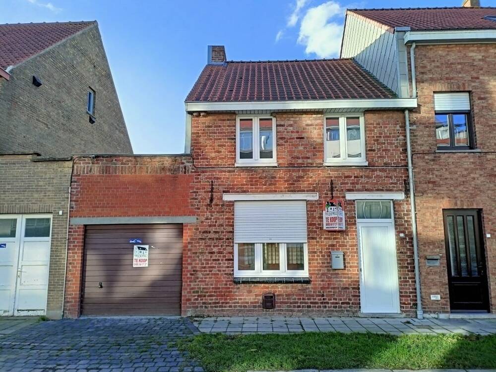 Huis te koop in Veurne 8630 205000.00€ 2 slaapkamers 142.00m² - Zoekertje 423806