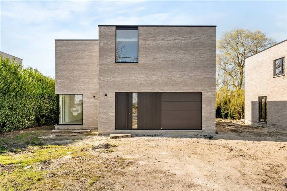 Huis te koop in Zonnebeke 8980 599500.00€ 3 slaapkamers 213.00m² - Zoekertje 425321