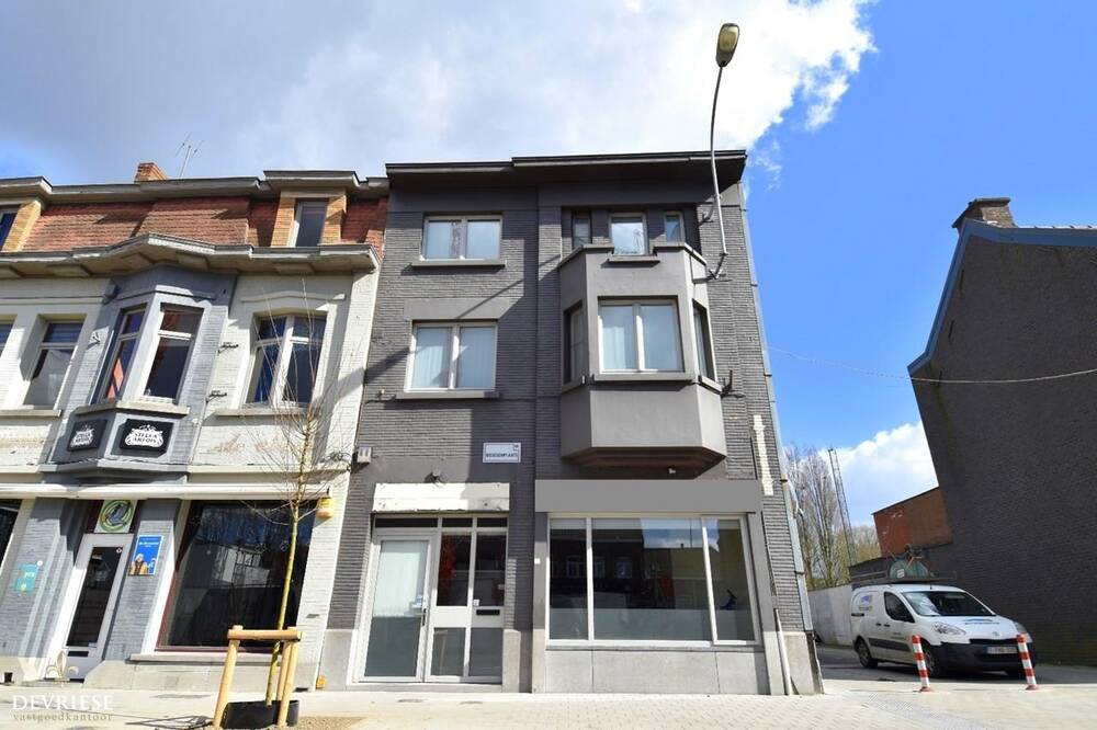Handelszaak te koop in Bissegem 8501 295000.00€ slaapkamers 273.00m² - Zoekertje 425071