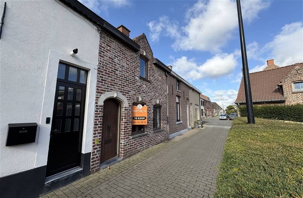 Huis te koop in Kuurne 8520 158000.00€ 2 slaapkamers 117.00m² - Zoekertje 427676