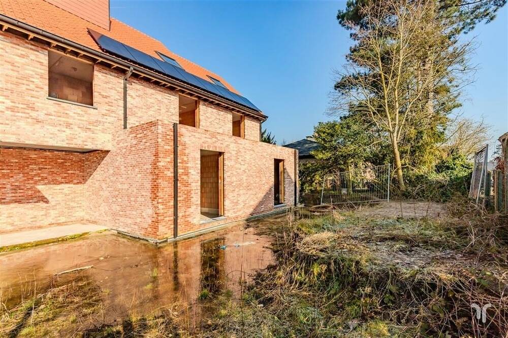 Appartement te koop in Zedelgem 8210 379000.00€ 2 slaapkamers 93.00m² - Zoekertje 427413